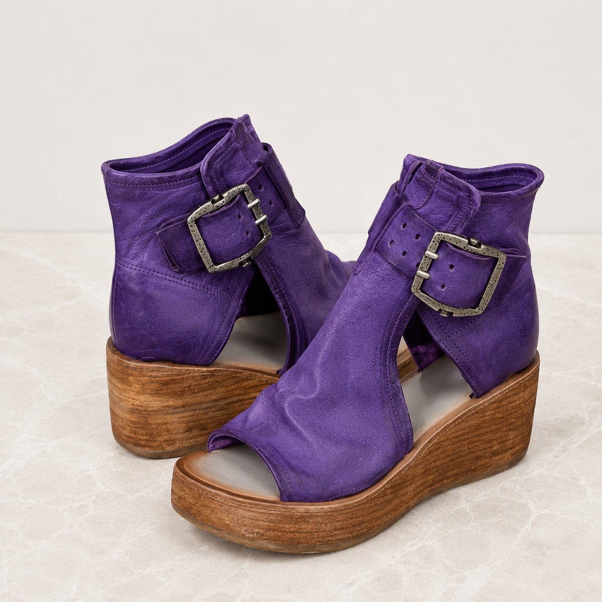 Roxane | Sandales fabriquées à la main en similicuir