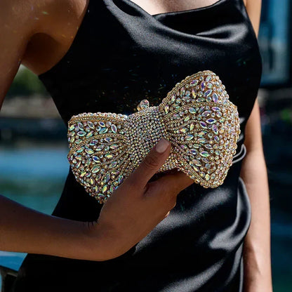 Oriane | Pochette Strass et Nœud en Cuir Vegan
