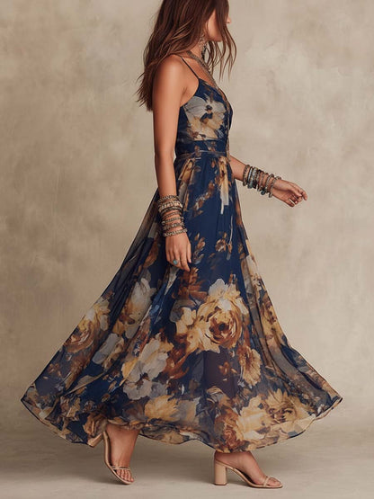 Nicolette | Robe Longue en Chiffon Bleu Marine à Imprimé Floral et Bretelles Fines