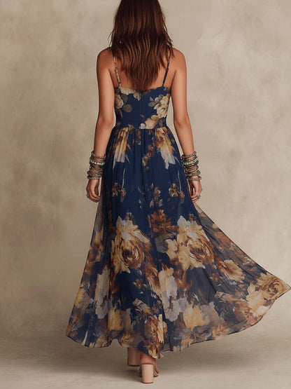 Nicolette | Robe Longue en Chiffon Bleu Marine à Imprimé Floral et Bretelles Fines