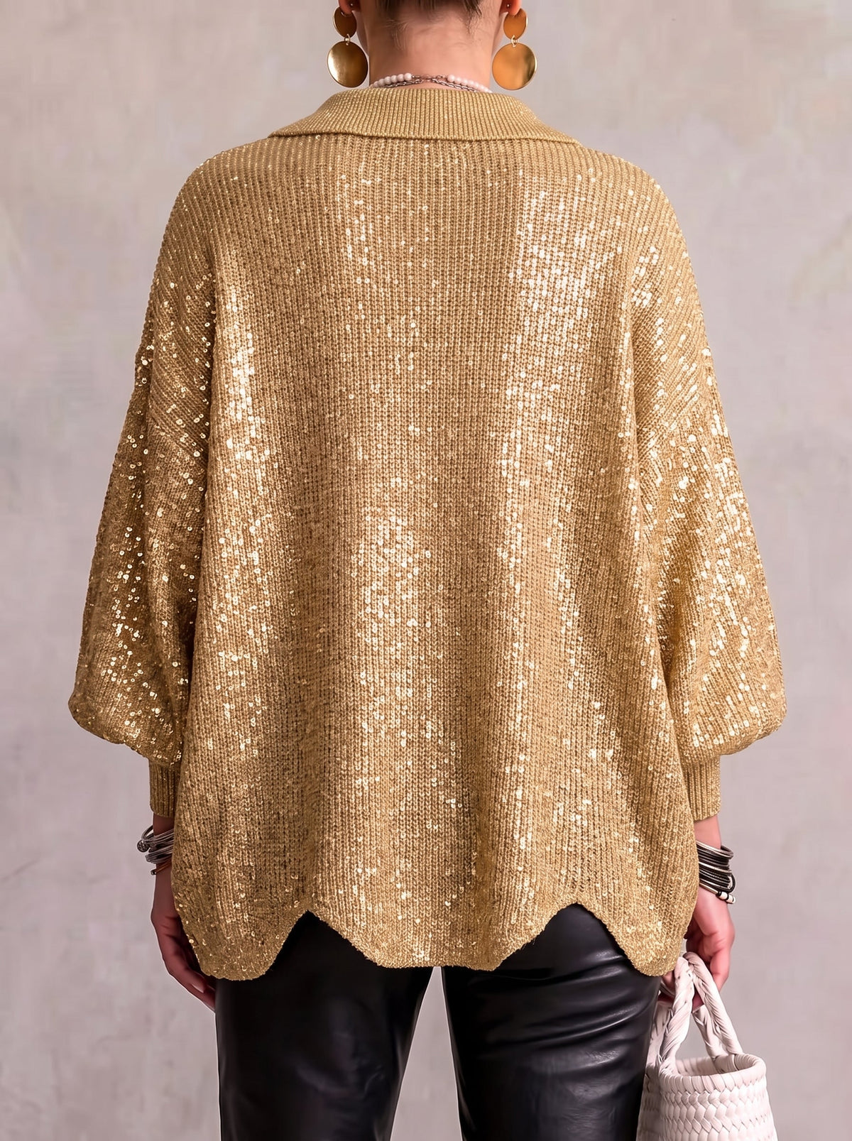 Yvanna | Cardigan Oversize Col Pointu et Grands Boutons Métalliques